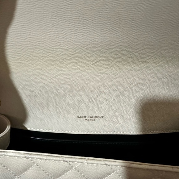 YSL Envelope medium quilted textured-leather shoulder bag - Picture 3 of 7